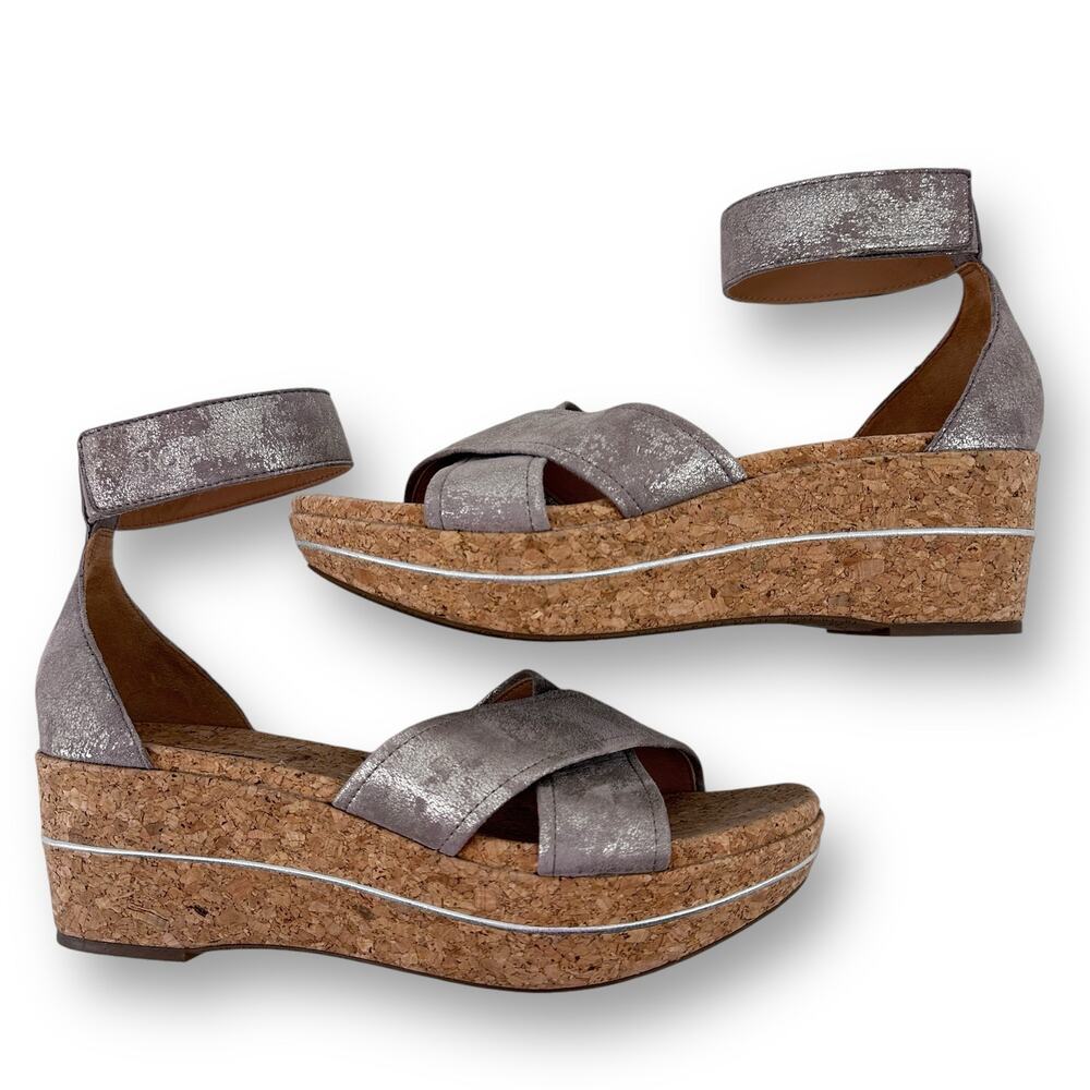 Johnston & Murphy Gigi Distressed Silver Leather Wedge Sandals Womens Sz 9.5